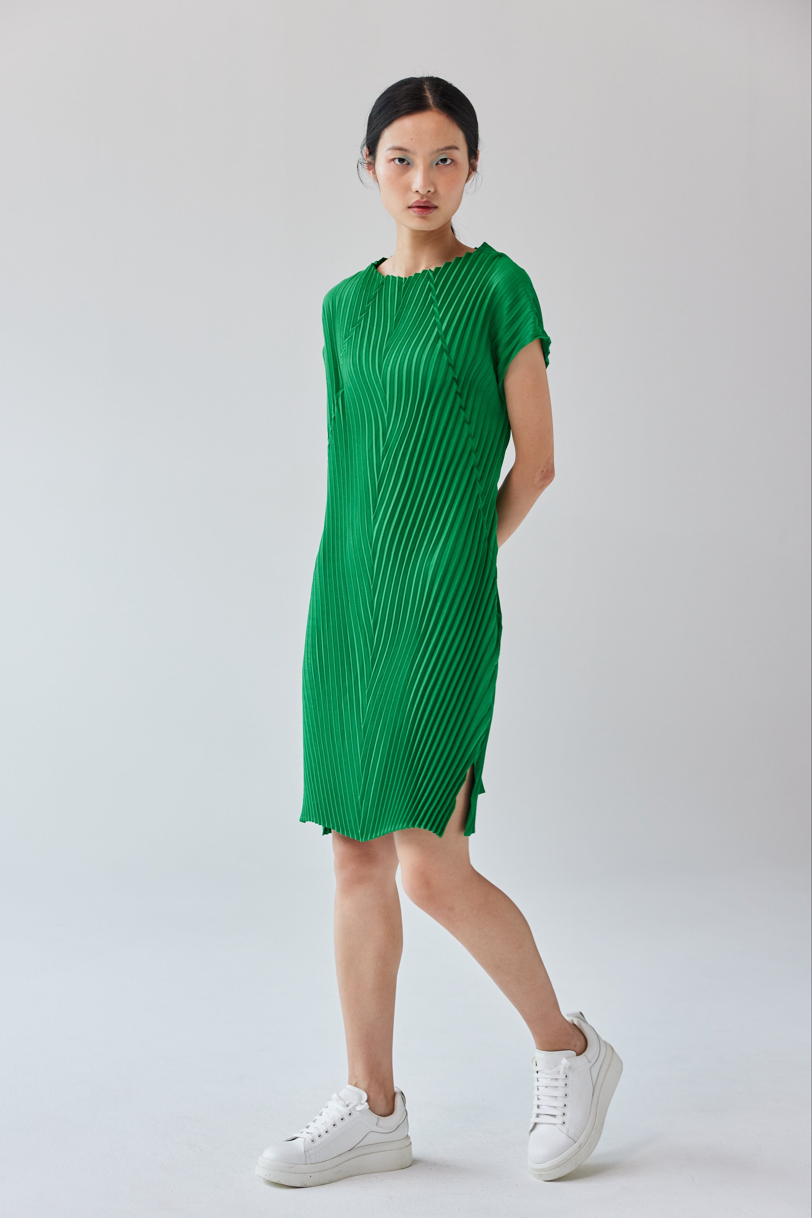 LAYLA DRESS