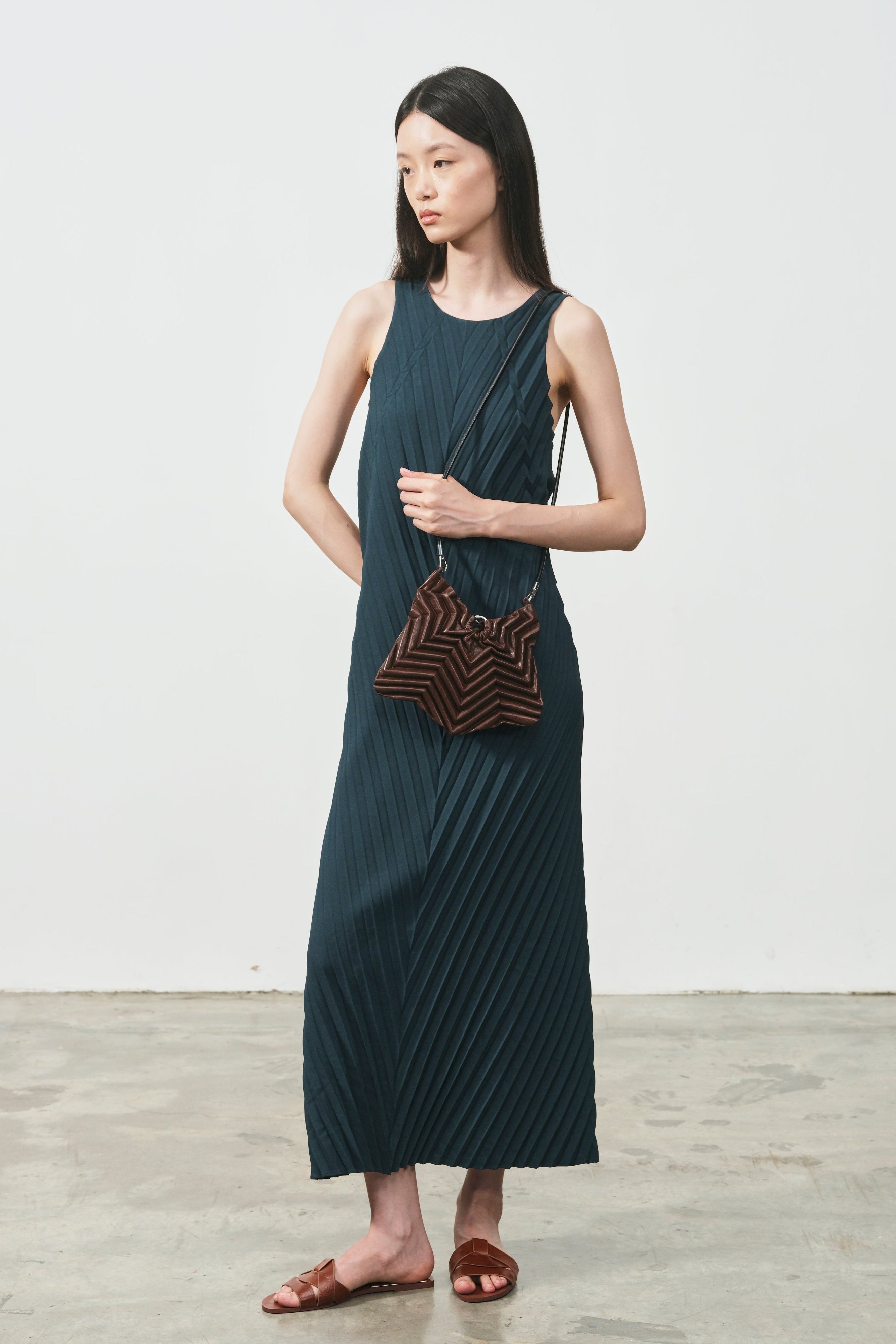 PU CHARLOTTE SLING BAG